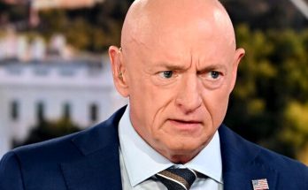 Mark Kelly classified information leak
